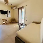 Thermyes 3 With Private Pool