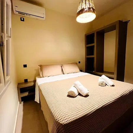 Thermyes 3 With Private Pool * Kithnos