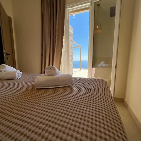 Thermyes 3 With Private Pool Kithnos